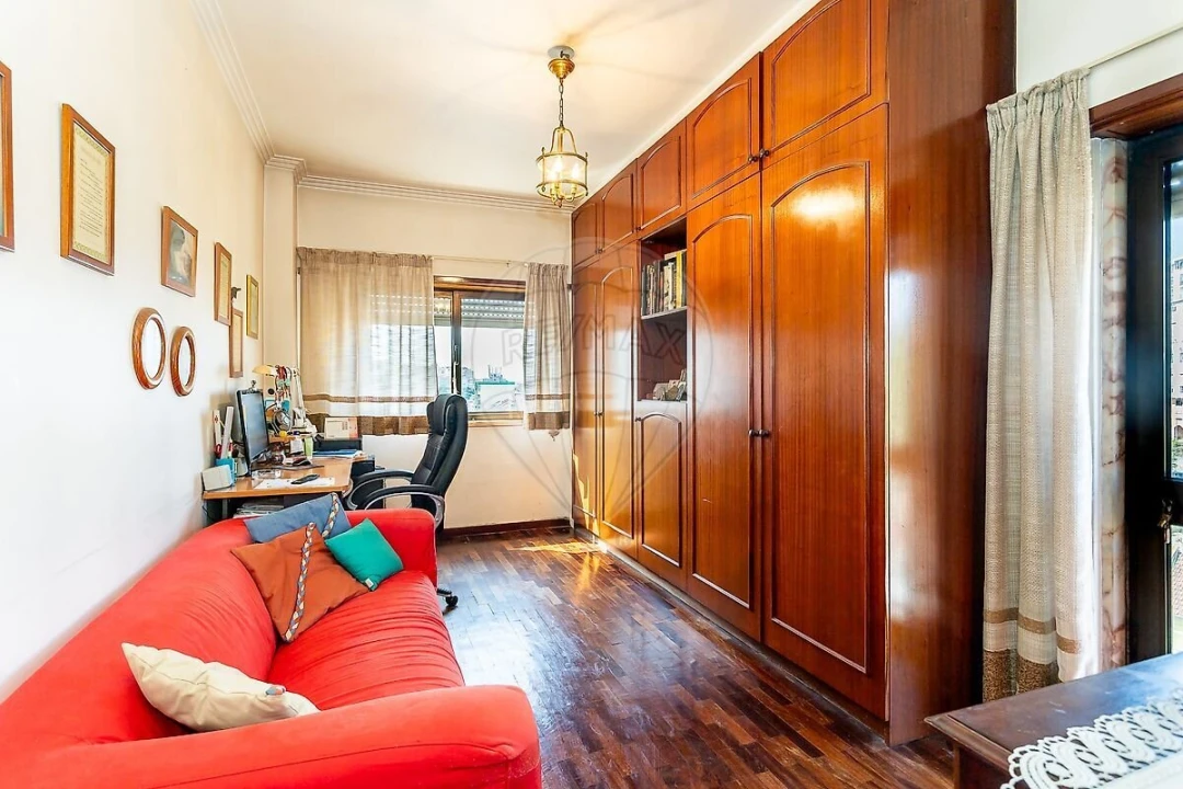 Apartamento T3 para Venda em Queluz e Belas Foto 13
