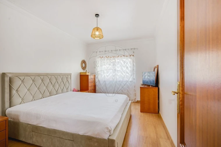 Apartamento T2 para Venda em Póvoa de Santa Iria e Forte da Casa Foto 17