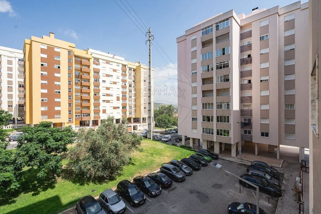 Apartamento T2 para Venda em Póvoa de Santa Iria e Forte da Casa Foto 19