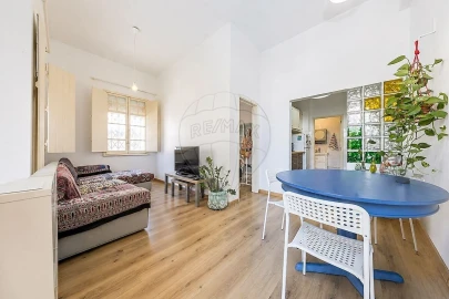 Apartamento T1 para Venda em Penha de França