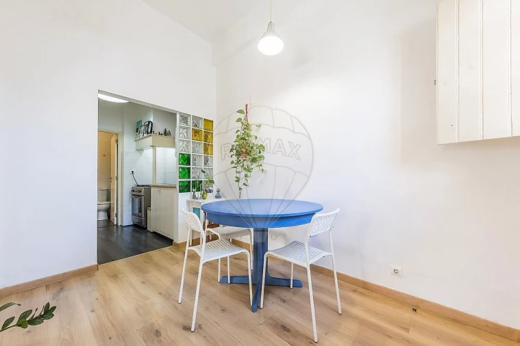 Apartamento T1 para Venda em Penha de França Foto 2