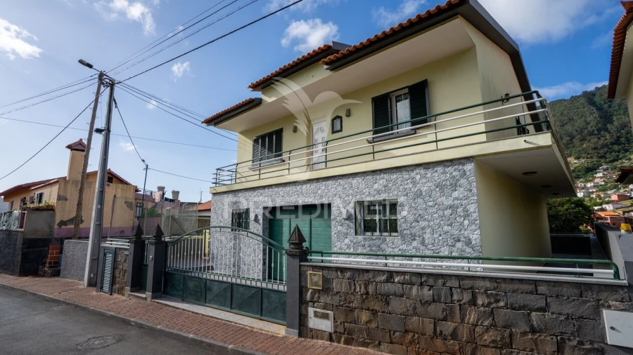 Moradia T3 para Venda em Machico