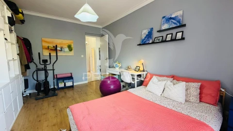 Apartamento T3 para Venda em Agualva e Mira-Sintra