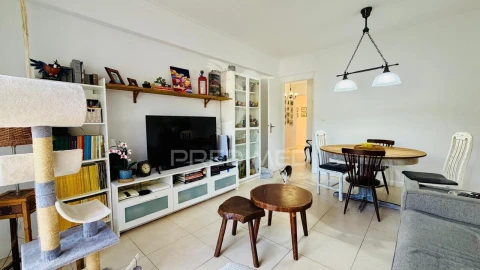 Apartamento T3 para Venda em Agualva e Mira-Sintra