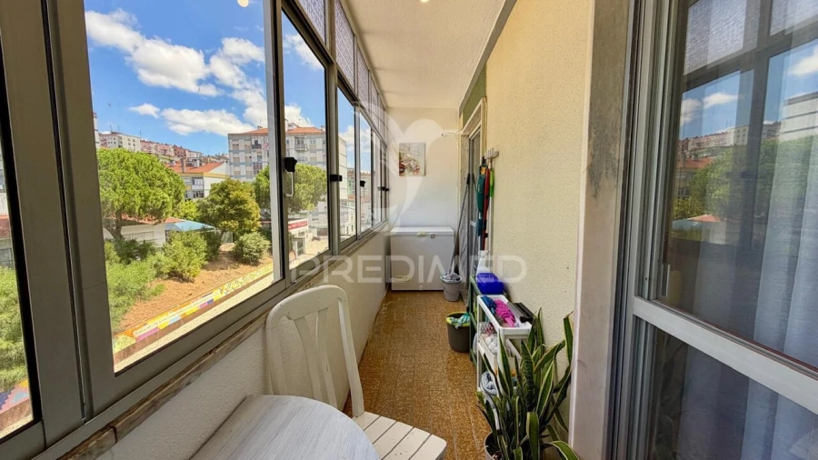 Apartamento T3 para Venda em Agualva e Mira-Sintra Foto 4