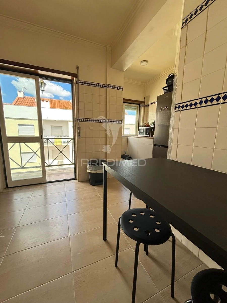 Apartamento T2 para Venda em Quinta do Conde Foto 11