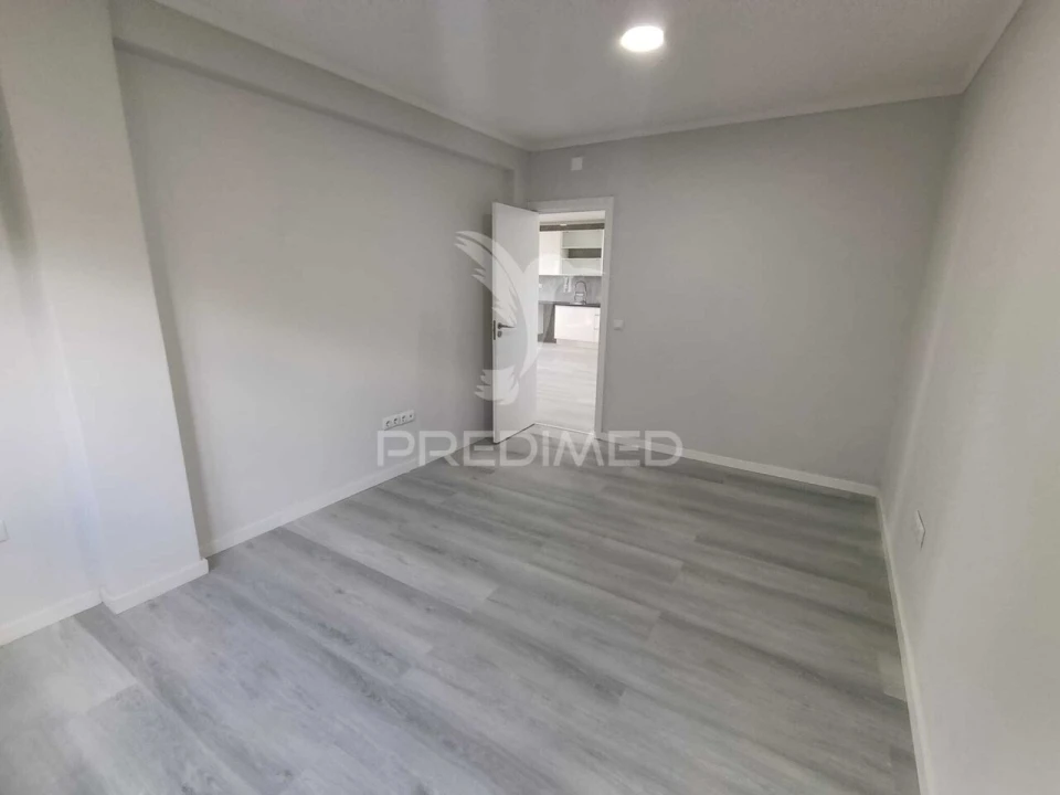 Apartamento T2 para Venda em Setubal (São Sebastião) Foto 9