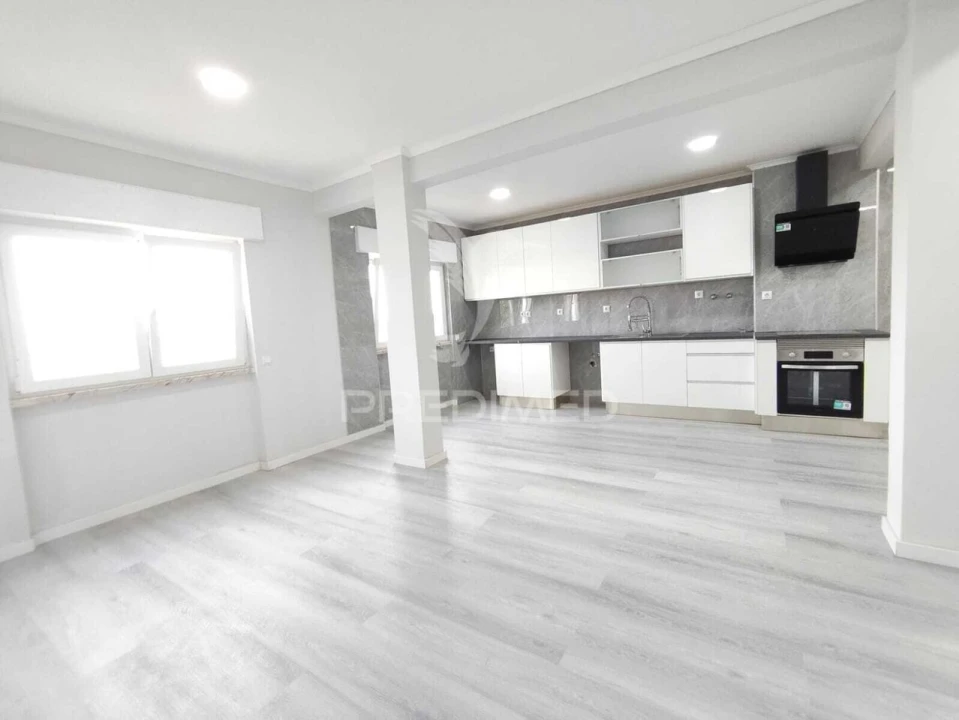 Apartamento T2 para Venda em Setubal (São Sebastião) Foto 12