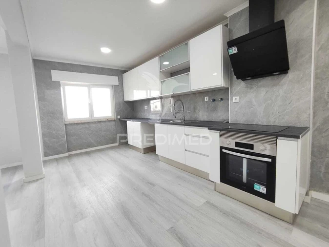 Apartamento T2 para Venda em Setubal (São Sebastião) Foto 5