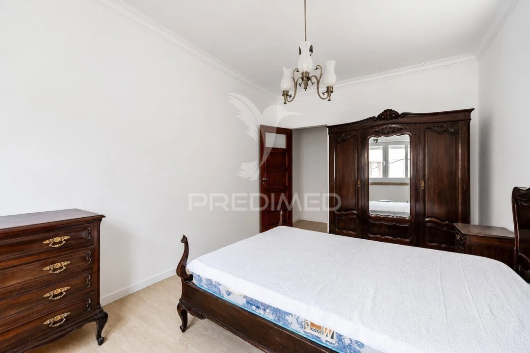 Apartamento T2 para Venda em Alcobaça e Vestiaria Foto 13