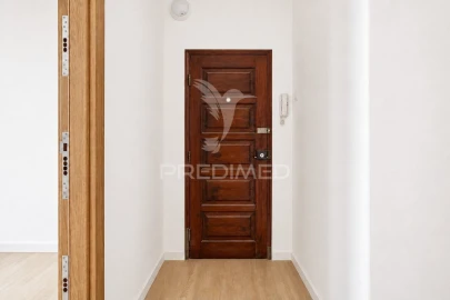 Apartamento T2 para Venda em Alcobaça e Vestiaria
