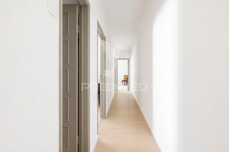 Apartamento T2 para Venda em Alcobaça e Vestiaria Foto 10