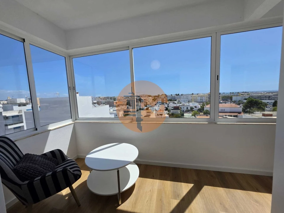 Apartamento T3 para Venda em Olhão Foto 2