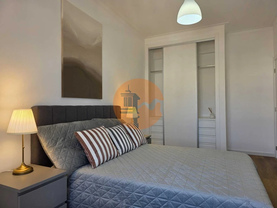 Apartamento T3 para Venda em Olhão Foto 15