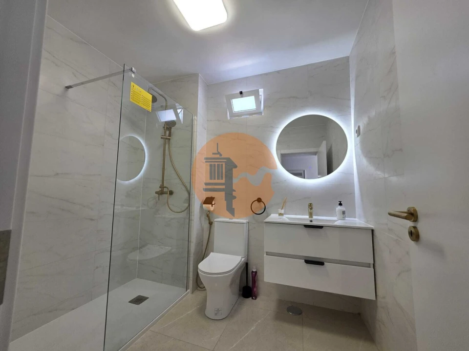 Apartamento T3 para Venda em Olhão Foto 20