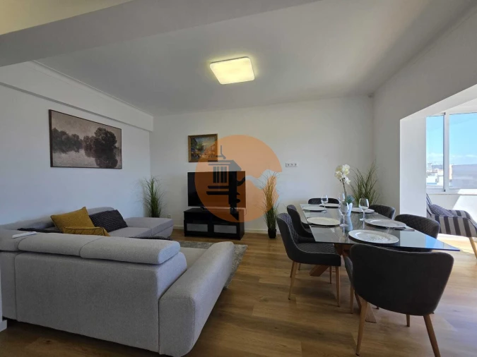 Apartamento T3 para Venda em Olhão Foto 5