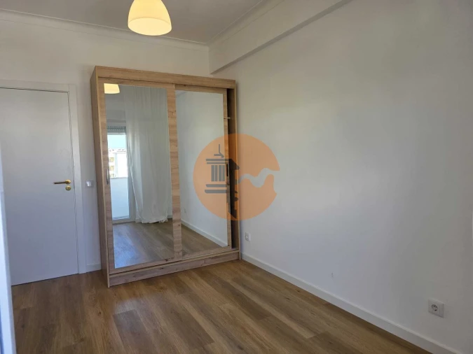 Apartamento T3 para Venda em Olhão Foto 12