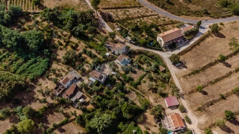 Moradia T3 para Venda em Teixoso e Sarzedo