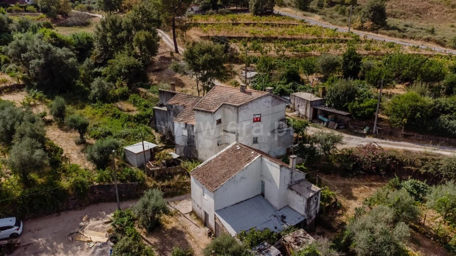 Moradia T3 para Venda em Teixoso e Sarzedo Foto 2