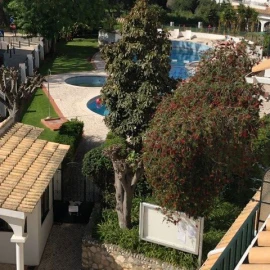 Apartamento T1 para Arrendamento em Carcavelos e Parede