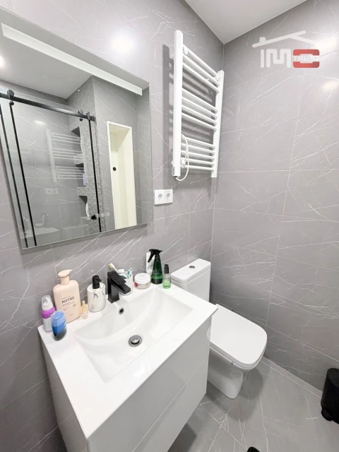 Apartamento T4 para Venda em Mina de Água