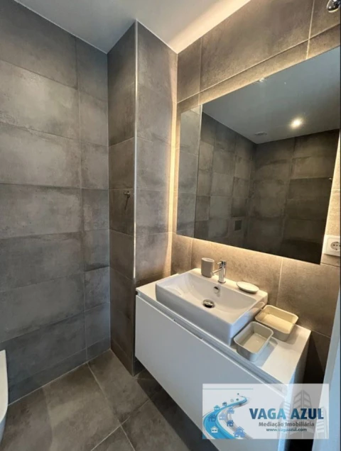 Apartamento T1 para Arrendamento em Paranhos
