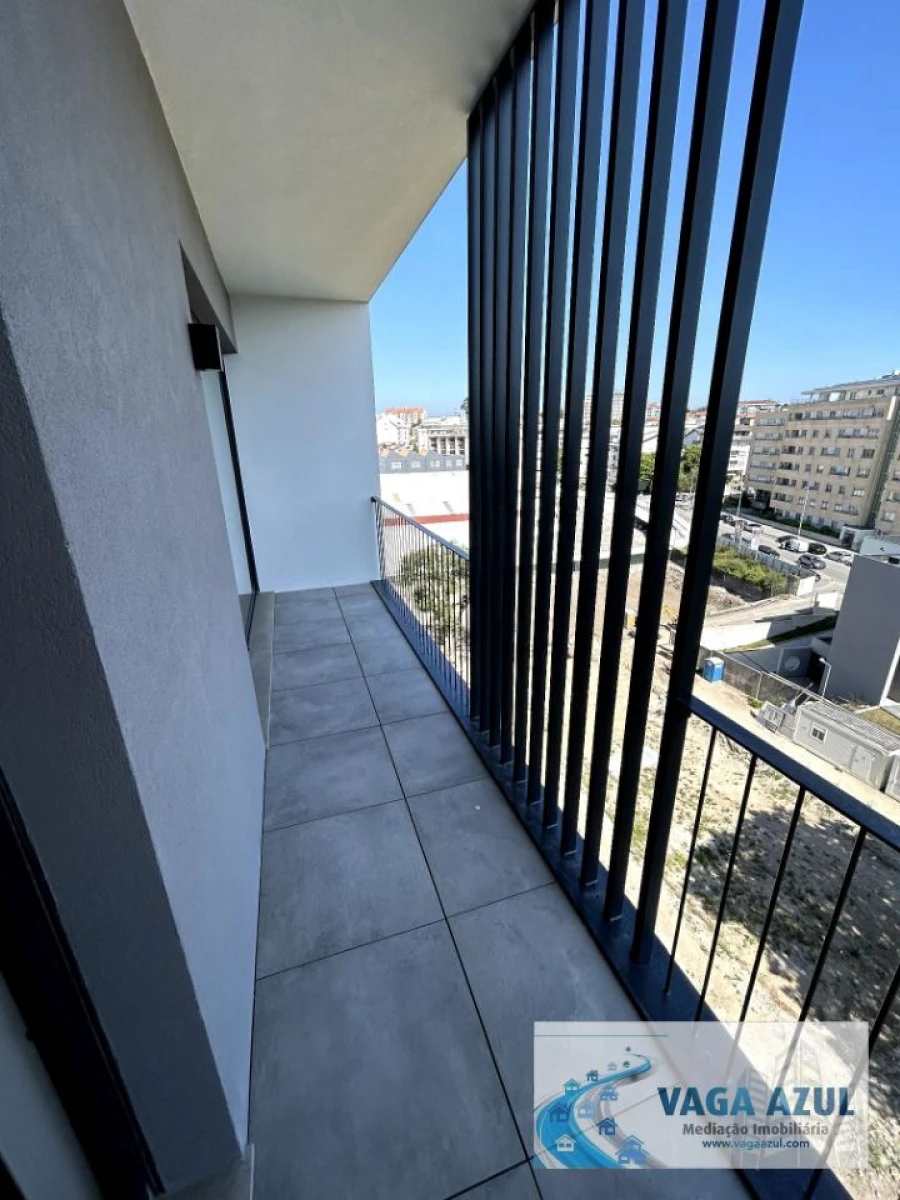 Apartamento T1 para Arrendamento em Paranhos Foto 10