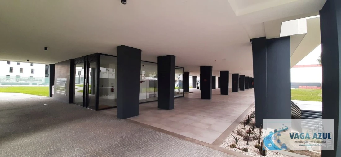 Apartamento T1 para Arrendamento em Paranhos Foto 15