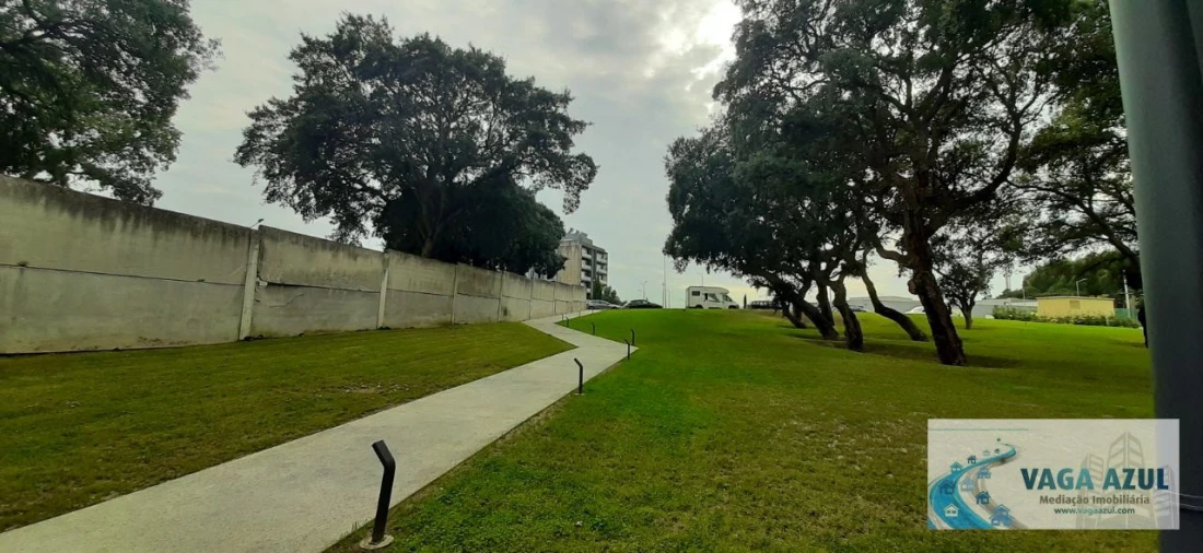 Apartamento T1 para Arrendamento em Paranhos Foto 16