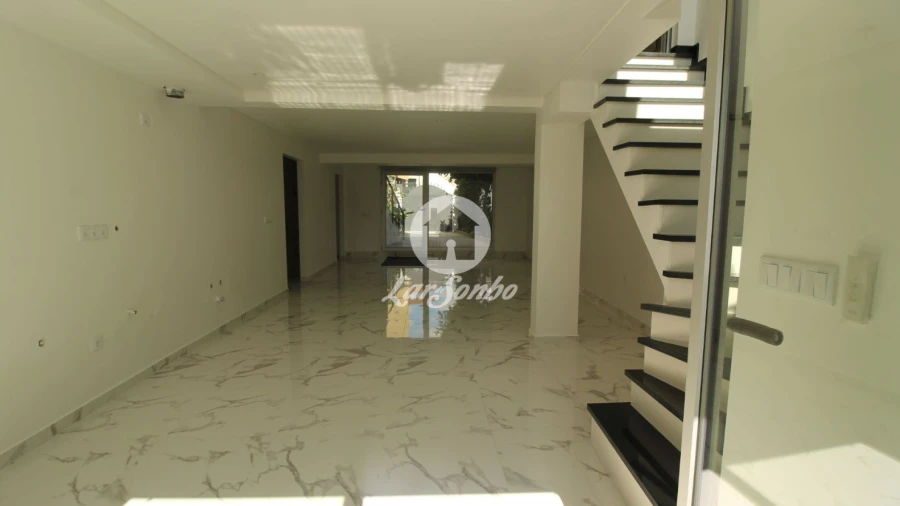 Moradia T2 para Venda em Golães