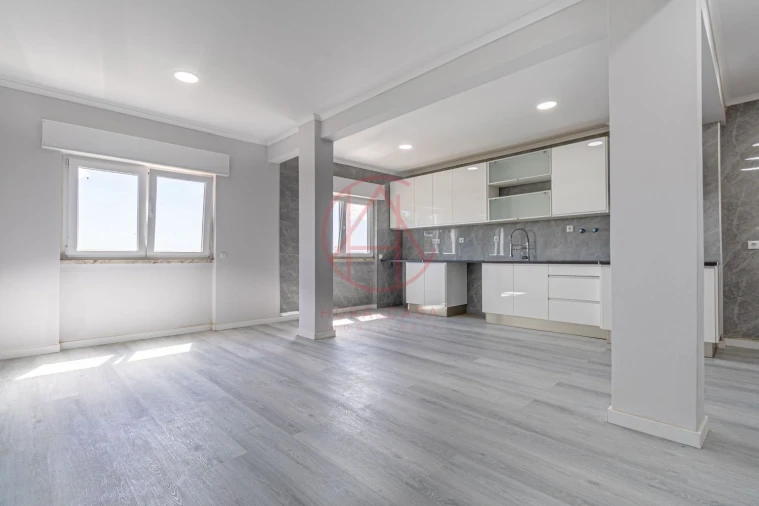 Apartamento T2 para Venda em Azeitão (São Lourenço e São Simão) Foto 3