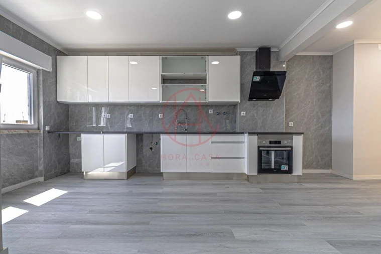 Apartamento T2 para Venda em Azeitão (São Lourenço e São Simão) Foto 2