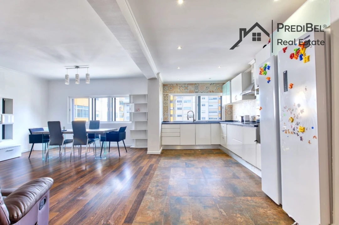 Apartamento T3 para Venda em Massamá e Monte Abraão Foto 2