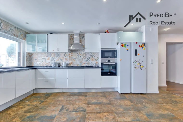 Apartamento T3 para Venda em Massamá e Monte Abraão Foto 3