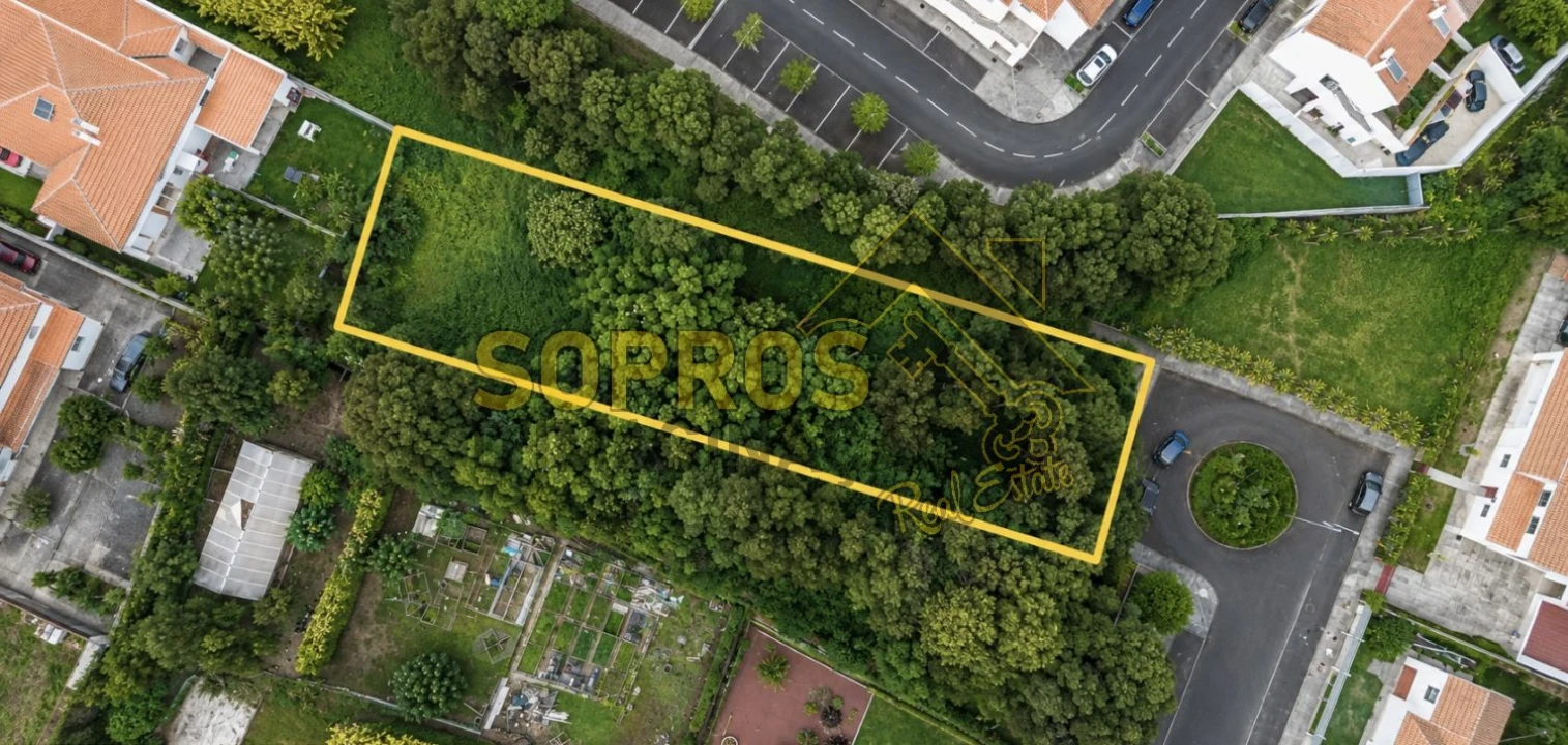Terreno para Venda em Terra Chã Foto 1