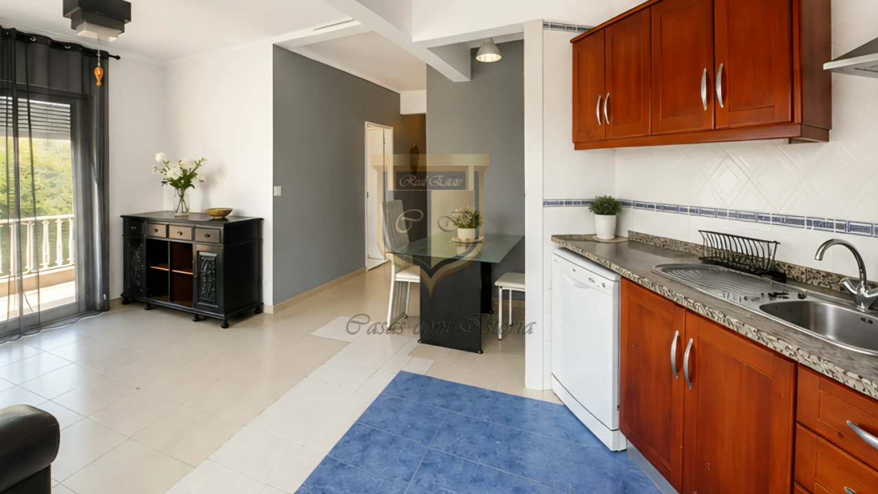 Apartamento T3 para Arrendamento em Santa Maria, São Pedro e Matacães Foto 5