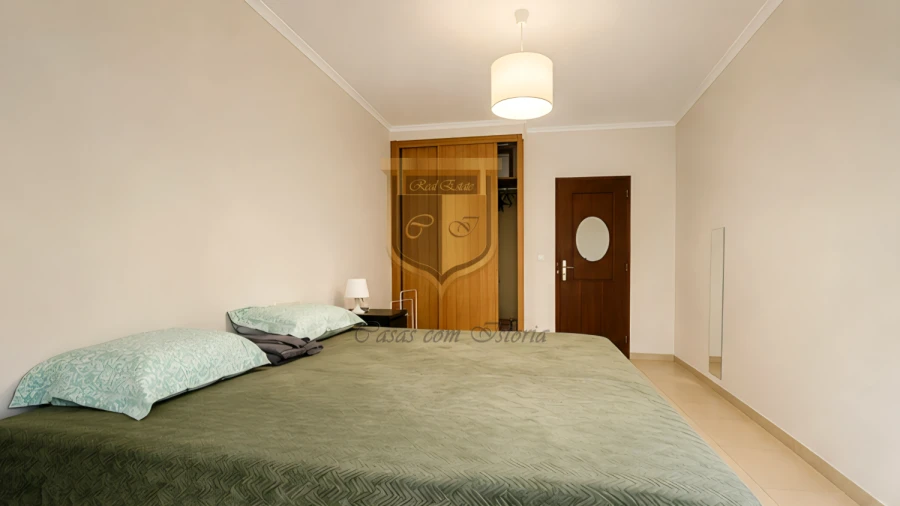 Apartamento T3 para Arrendamento em Santa Maria, São Pedro e Matacães Foto 9
