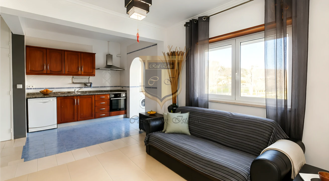 Apartamento T3 para Arrendamento em Santa Maria, São Pedro e Matacães Foto 2