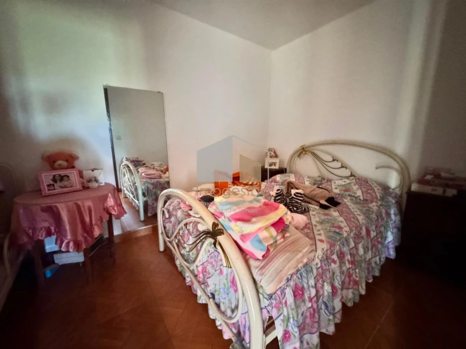 Moradia T2 para Venda em Cornes Foto 19