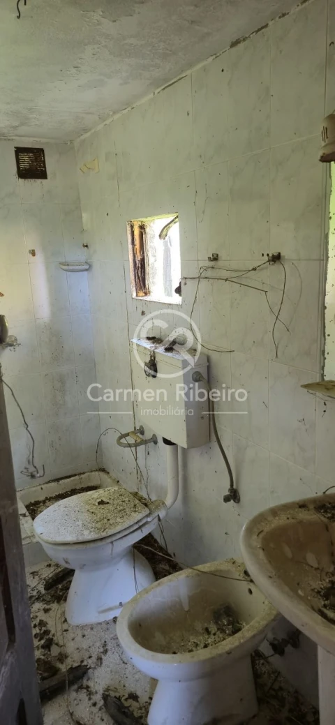 Moradia T4 para Venda em Santa Cruz do Douro e São Tomé de Covelas