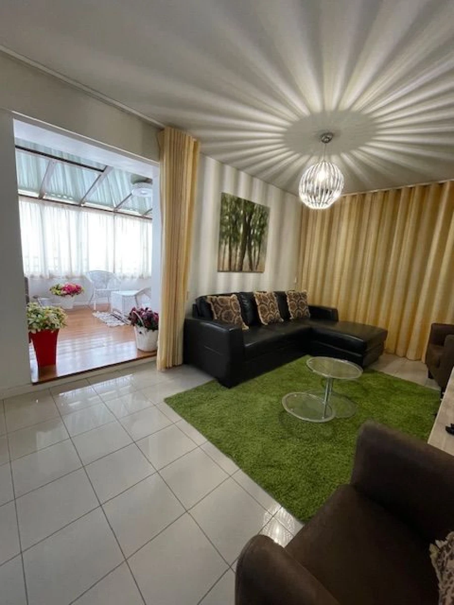 Apartamento T4 para Venda em Lordelo do Ouro e Massarelos Foto 3