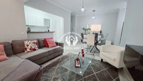 Apartamento T1 para Venda em Caniço