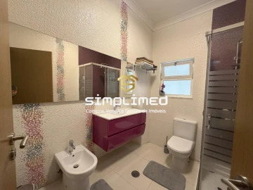 Apartamento T4 para Venda em Alhos Vedros