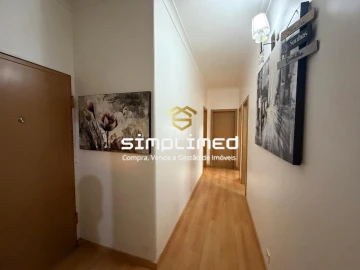 Apartamento T4 para Venda em Alhos Vedros