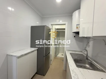 Apartamento T4 para Venda em Alhos Vedros