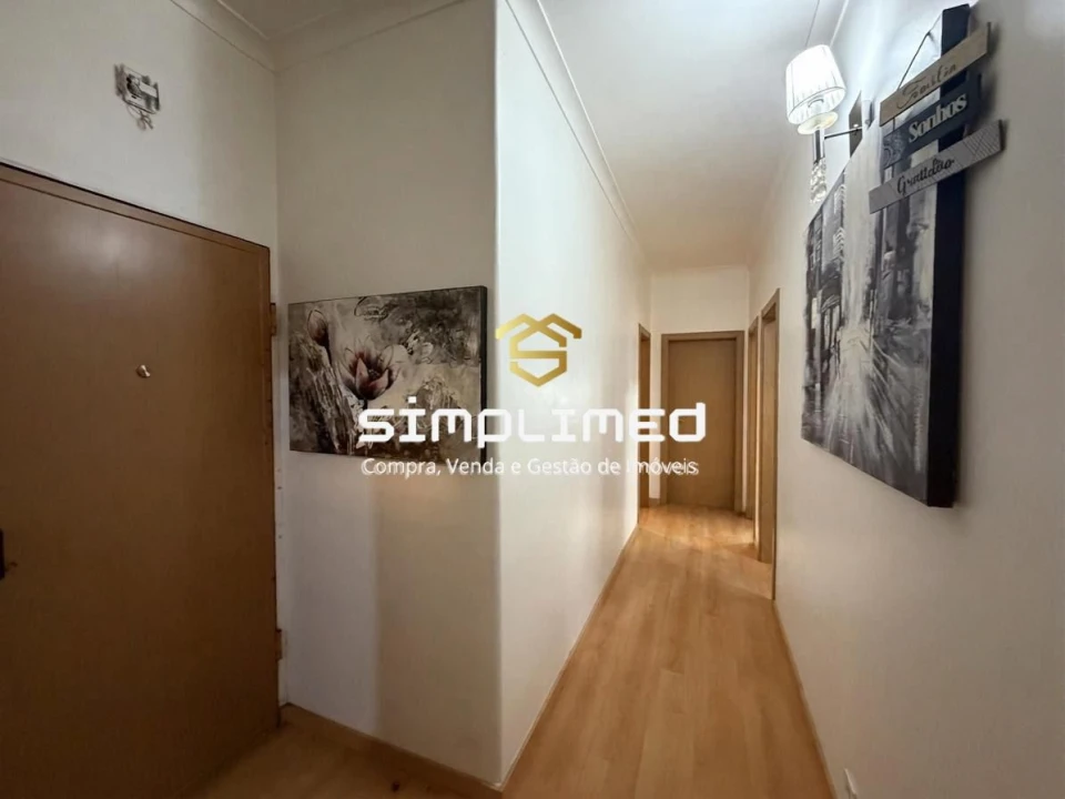 Apartamento T4 para Venda em Alhos Vedros Foto 16