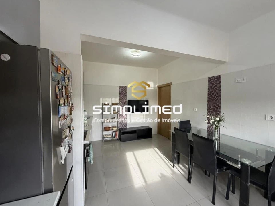 Apartamento T4 para Venda em Alhos Vedros Foto 4