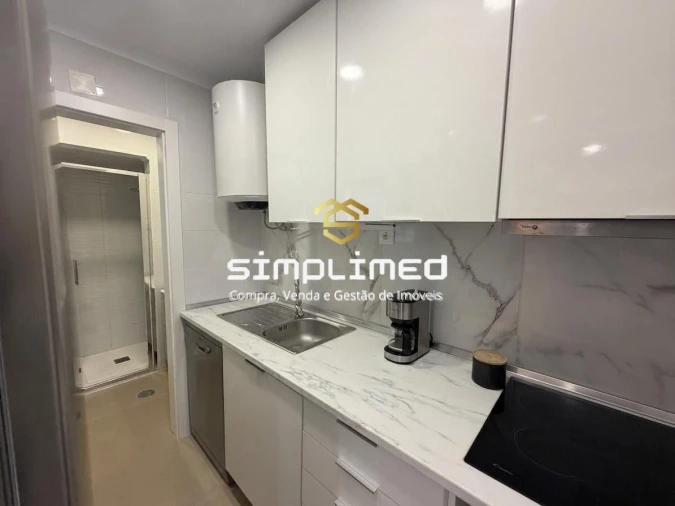 Apartamento T4 para Venda em Alhos Vedros Foto 28