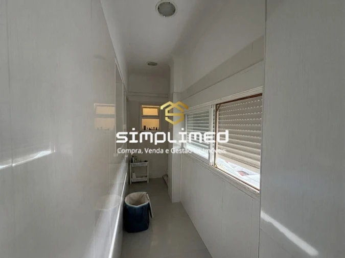 Apartamento T4 para Venda em Alhos Vedros Foto 5