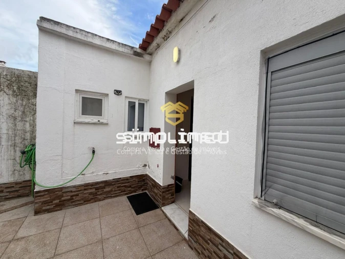 Apartamento T4 para Venda em Alhos Vedros Foto 27